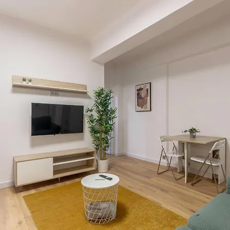 2 Paradas Al Cascoviejo, 1 Min Al Metro - Basarrate Apartment Bilbao